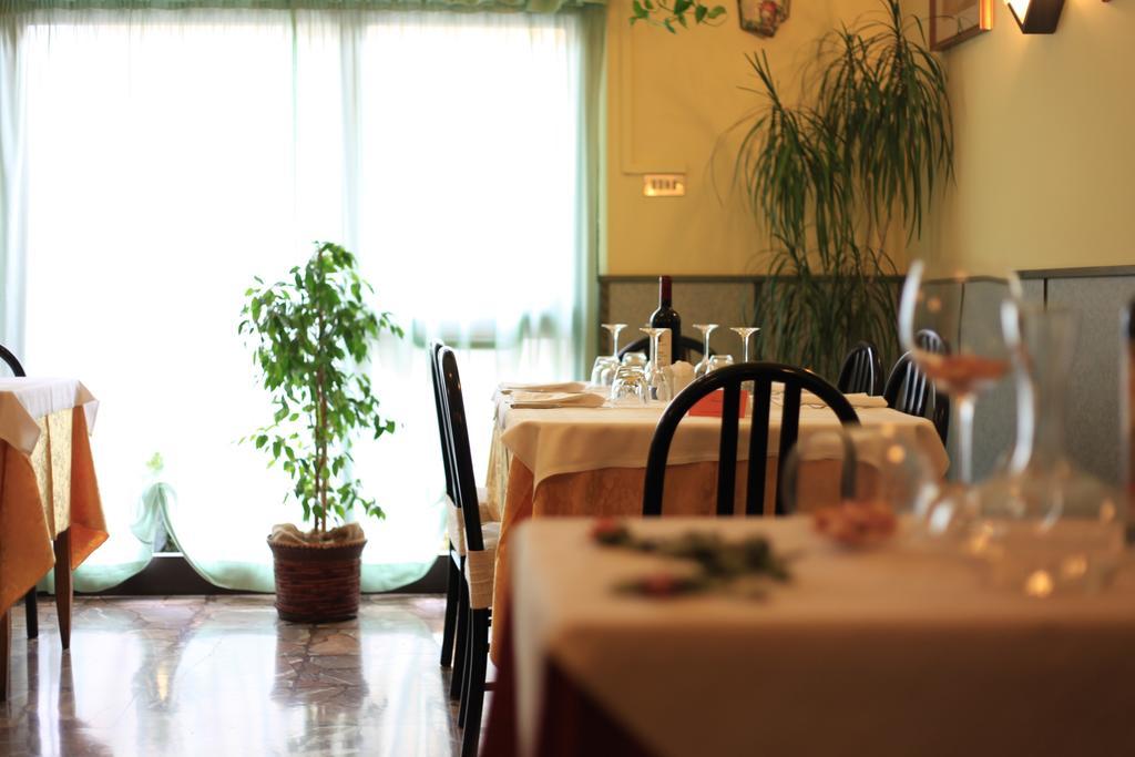 Albergo Il Cochino Montale  Zewnętrze zdjęcie